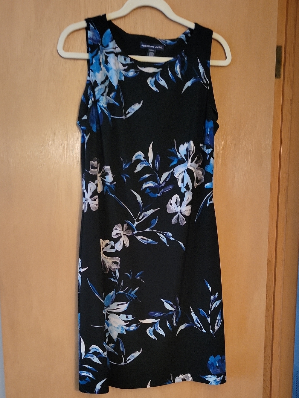 American Living Black Floral Sleeveless Shift Dress